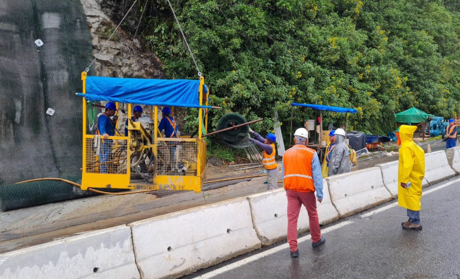 Obra do DER no km 41 da BR-277 chega a 70% de execução neste final de semana