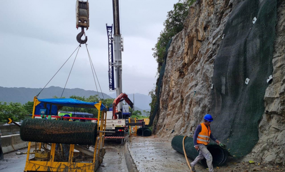 Obra do DER no km 41 da BR-277 chega a 70% de execução neste final de semana
