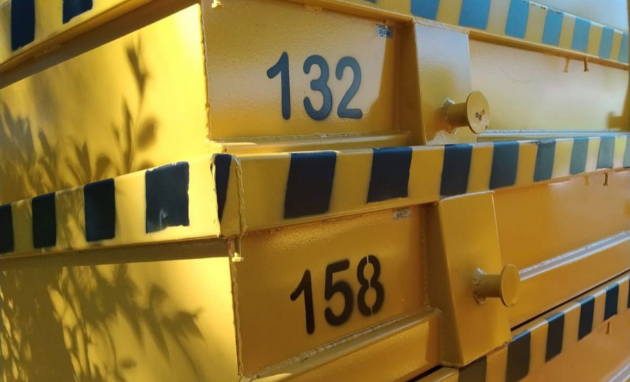 O Projeto Patrulha Ambiental – Coleta de Resíduos de Construção Civil (RCC), desenvolvido pelo Instituto Água e Terra, finaliza em abril a entrega de 268 caçambas para 67 municípios do Paraná. O investimento do Governo do Estado é de R$ 21,5 milhões