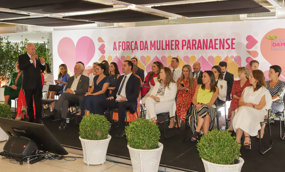 O governador Carlos Massa Ratinho Junior sancionou nesta terça-feira (21) a criação do Fundo Estadual dos Direitos da Mulher (FEDIM/PR).