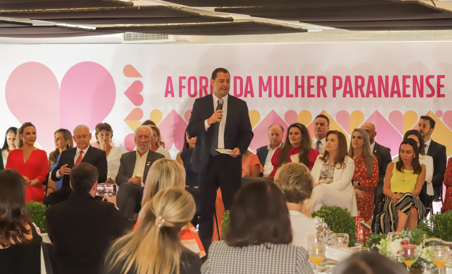 O governador Carlos Massa Ratinho Junior sancionou nesta terça-feira (21) a criação do Fundo Estadual dos Direitos da Mulher (FEDIM/PR).