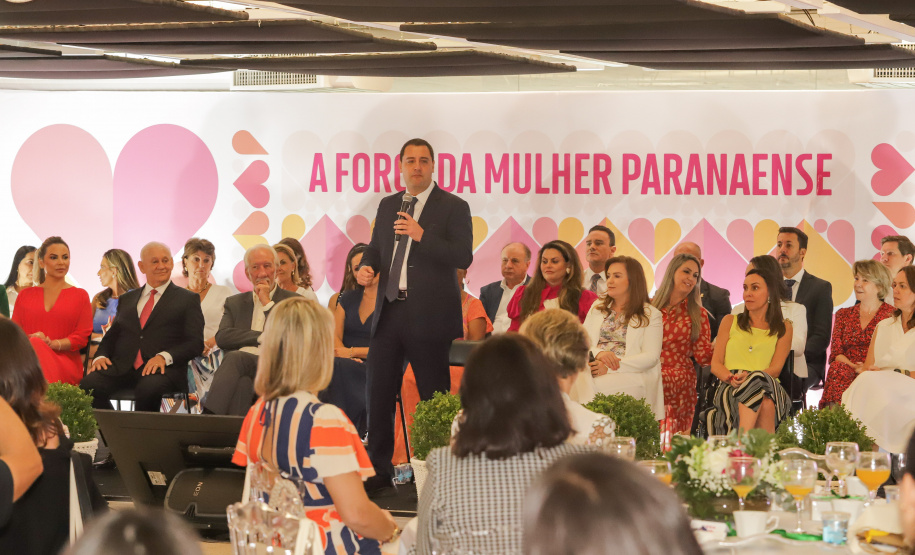O governador Carlos Massa Ratinho Junior sancionou nesta terça-feira (21) a criação do Fundo Estadual dos Direitos da Mulher (FEDIM/PR).