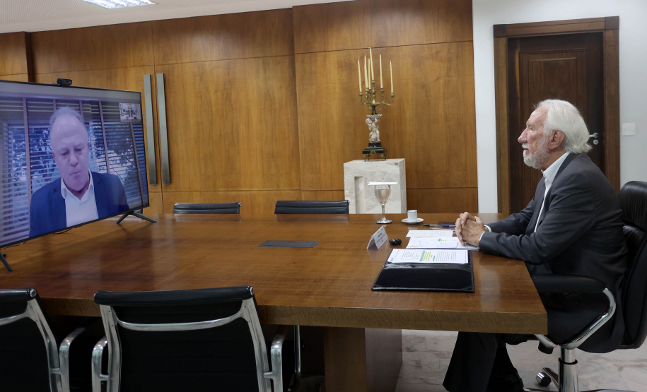 O governador em exercício Darci Piana participou da reunião consórcio Brasil Verde