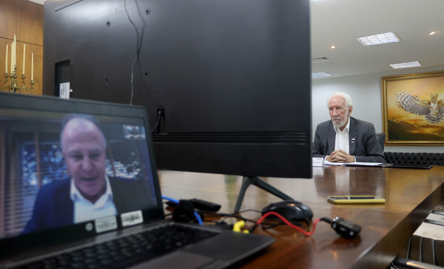 O governador em exercício Darci Piana participou da reunião consórcio Brasil Verde