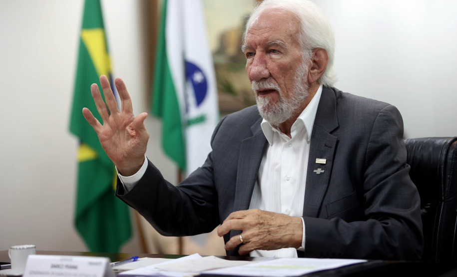 O governador em exercício Darci Piana participou da reunião consórcio Brasil Verde