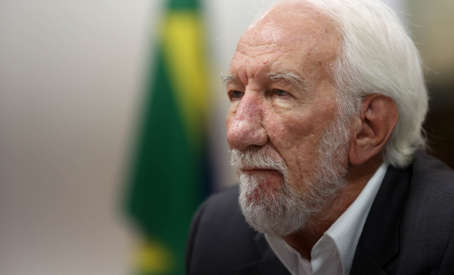 O governador em exercício Darci Piana participou da reunião consórcio Brasil Verde