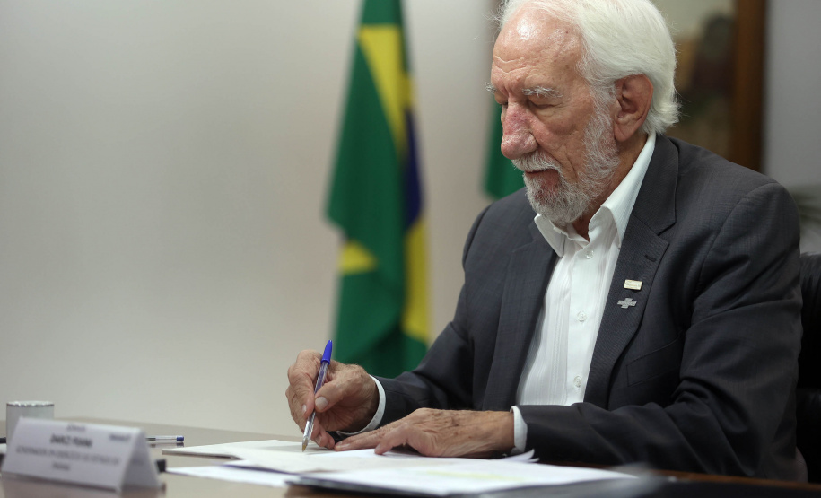 O governador em exercício Darci Piana participou da reunião consórcio Brasil Verde