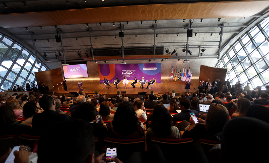 Paraná troca experiências com Sul e Sudeste e articula soluções regionais em diversas áreas