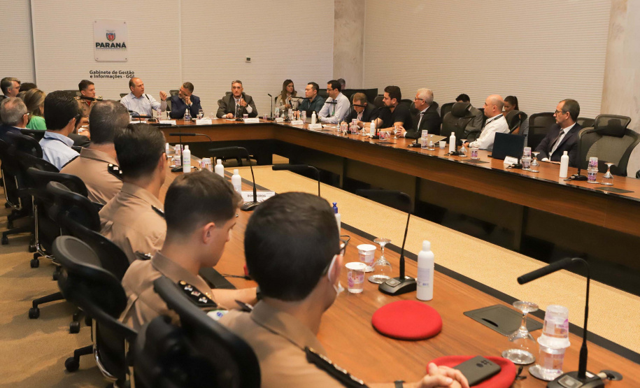 Programa Descomplica Paraná