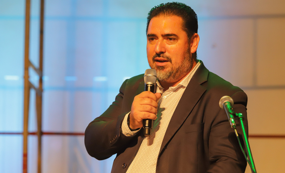 No Dia da Mulher, o governo do Paraná, por meio da Escola de Gestão, realizou homenagem no Canal da Música.