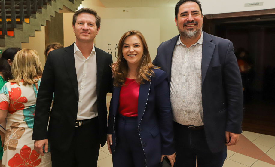 No Dia da Mulher, o governo do Paraná, por meio da Escola de Gestão, realizou homenagem no Canal da Música.