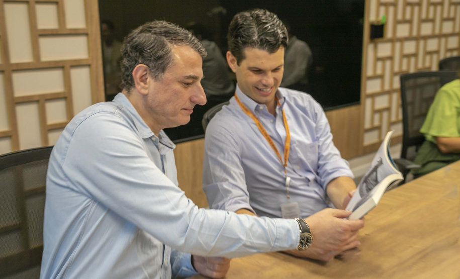 Referência em engenharia hidráulica, Nelson Pinto doa acervo de projetos à Copel