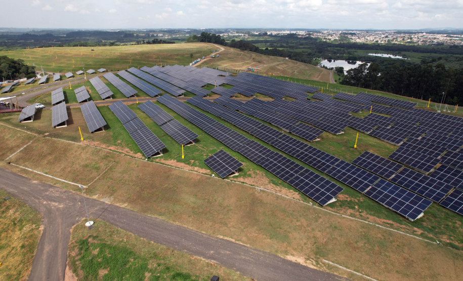 Governador Carlos Massa Ratinho Junior participou das comemorações de aniversário de Curitiba, com a inauguração das Piramides Solares no Caximba