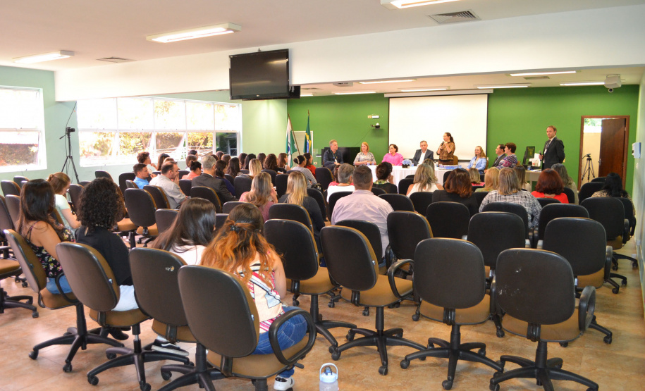 Saúde promove aula inaugural para programas de residência multiprofissional