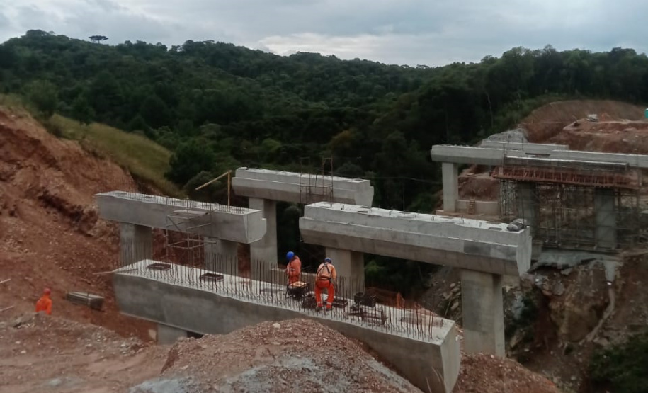 Duplicação da Rodovia dos Minérios atinge 53% de execução