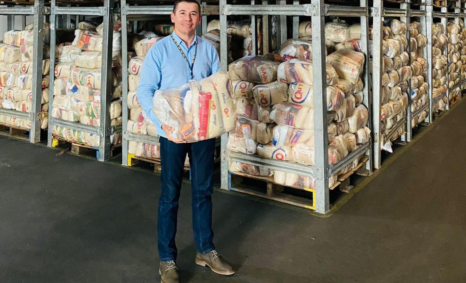 Entrega de cestas para quilombas