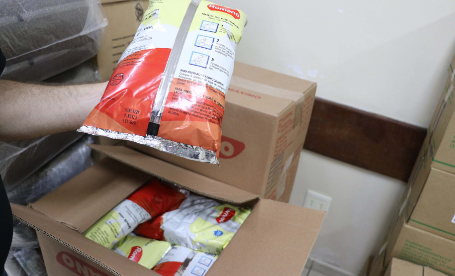 Governo Estadual e Fundepar fazem entrega da segunda remessa em 2023 de alimentos não perecíveis da merenda escolar