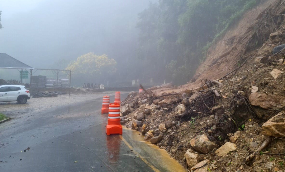 Estrada da Graciosa está interditada devido às chuvas