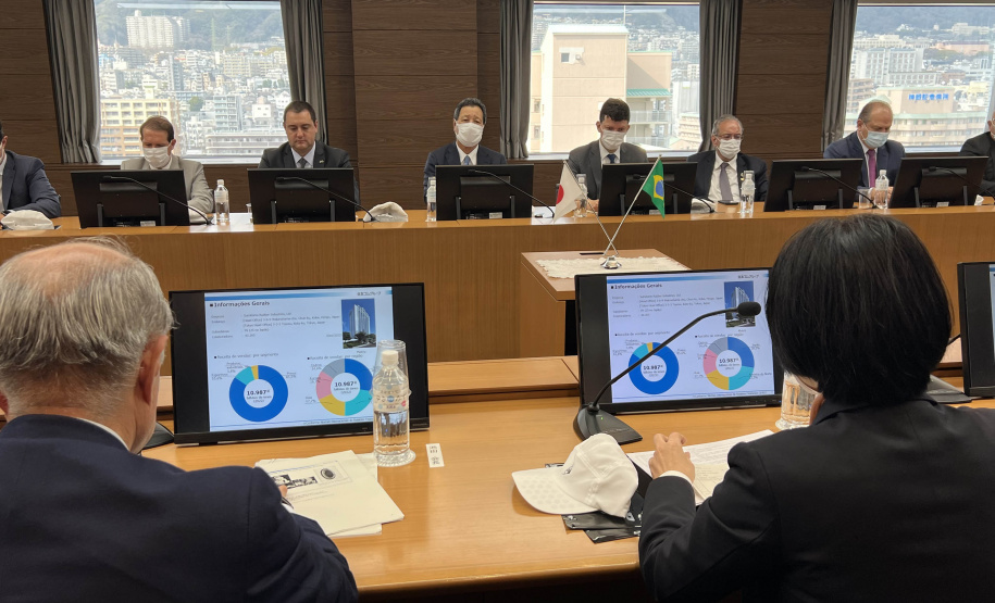 Governador anuncia novo investimento de R$ 1 bilhão da Sumitomo no Paraná