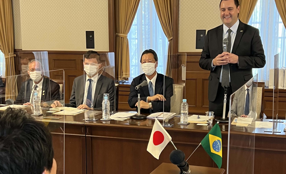 Em Hyogo, Paraná busca parcerias para aumentar intercâmbio de alunos e das universidades