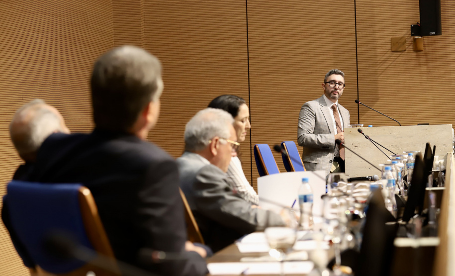 Paraná apresenta proposta de modelo de concessão portuária em evento da OAB-SP