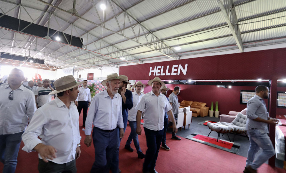 Com foco na sustentabilidade, IDR-Paraná recebe mais de 900 pessoas na ExpoParanavaí