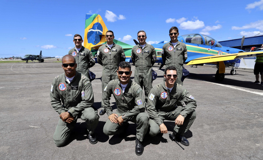 Porto de Paranaguá celebra 88 anos com passeio ciclístico e show da Esquadrilha da Fumaça