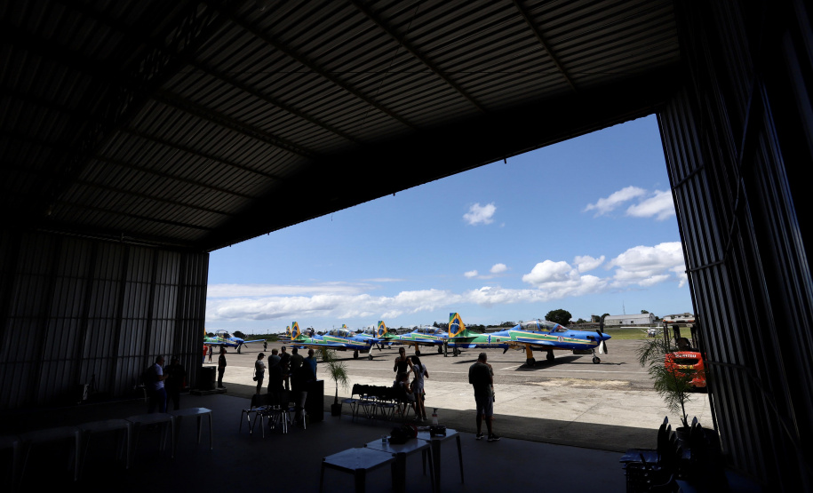 Porto de Paranaguá celebra 88 anos com passeio ciclístico e show da Esquadrilha da Fumaça