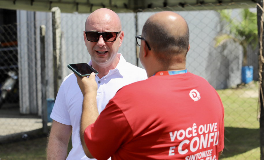 Porto de Paranaguá celebra 88 anos com passeio ciclístico e show da Esquadrilha da Fumaça
