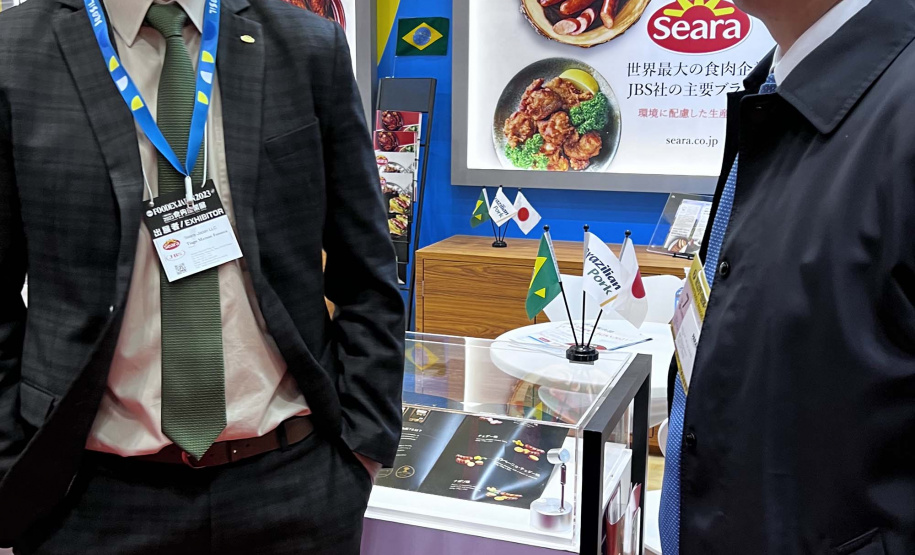 O governador Carlos Massa Ratinho Junior participou nesta terça-feira (07) de uma reunião com o vice-ministro da Agricultura, Silvicultura e Pesca do Japão, Atsushi Nonaka.