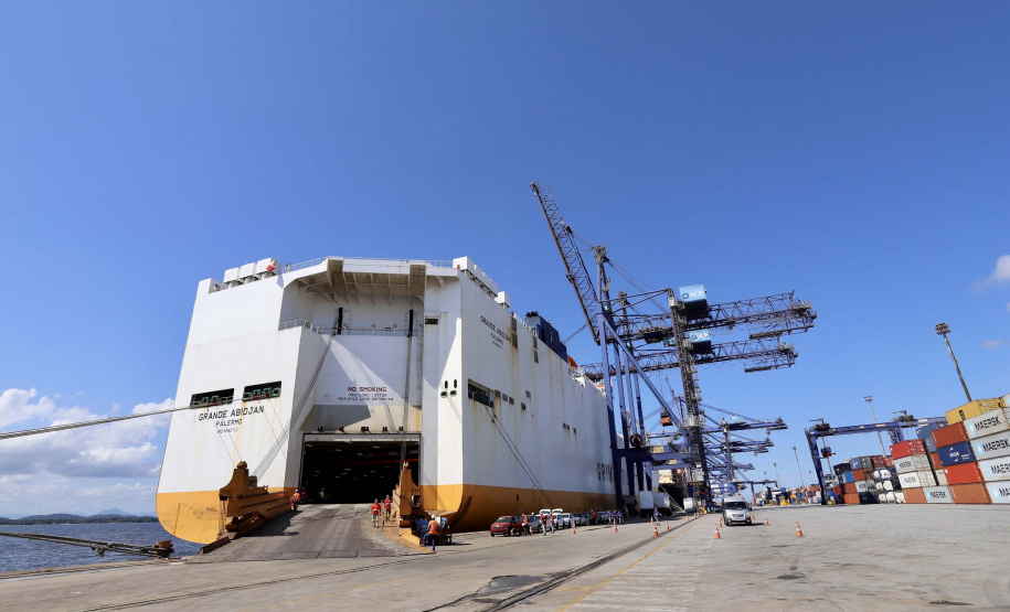 Porto de Paranaguá entra na rota de mais uma linha do grupo italiano Grimaldi