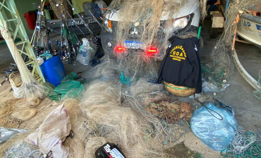 Operações de fiscalização do IAT resultaram em muitos materiais aprendidos e em quase R$ 500 mil em multas durante o período de Piracema.