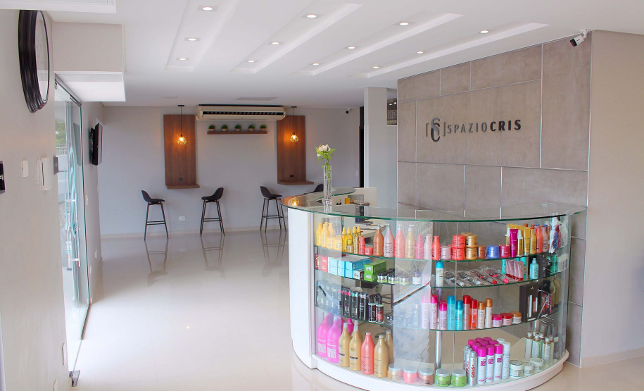 Empreendedora Maria Cristina salão