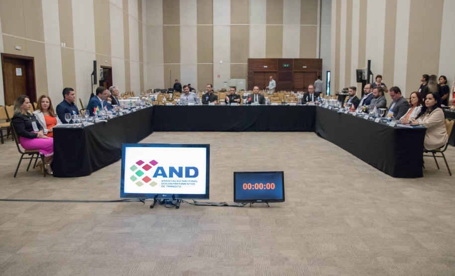 Encontro de Detrans discute serviços digitais, segurança e ações educativas