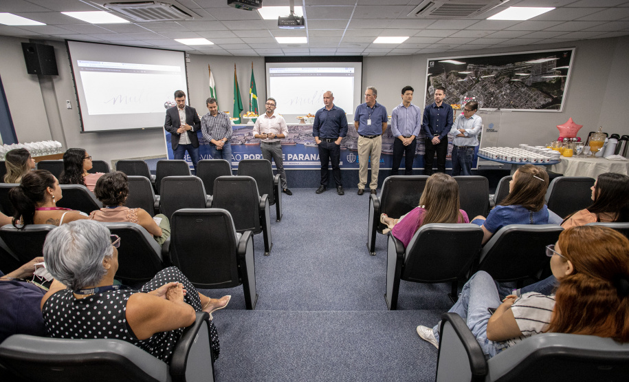 Portos do Paraná reservará a funcionárias 50% das vagas em cursos nacionais e internacionais