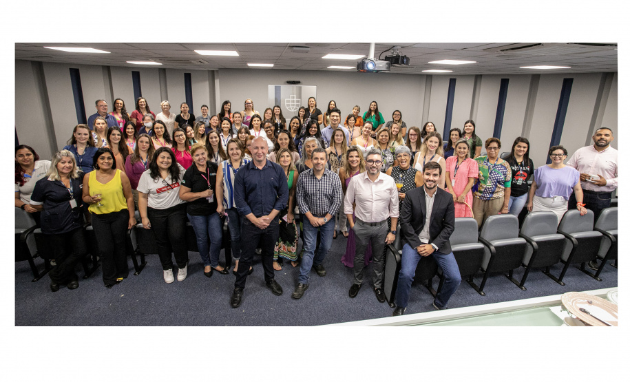 Portos do Paraná reservará a funcionárias 50% das vagas em cursos nacionais e internacionais