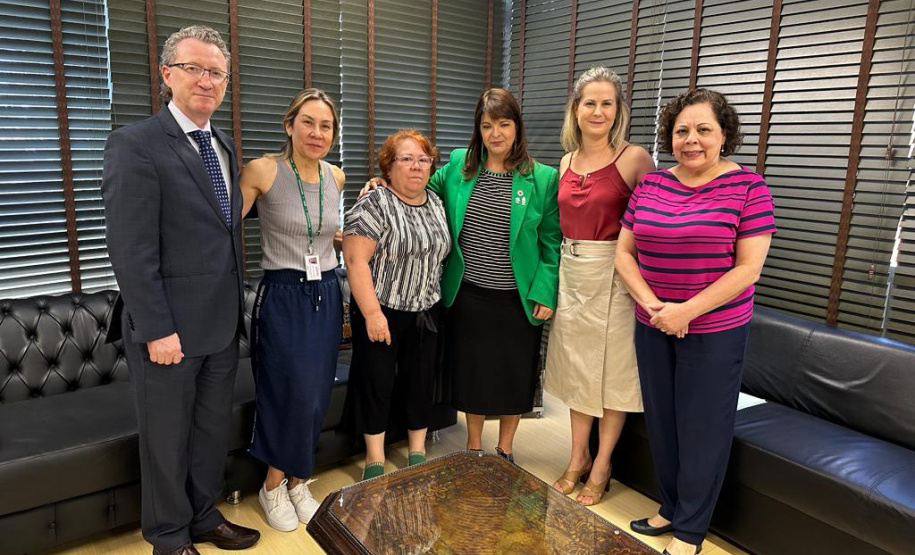 Paraná é referência internacional no controle da resistência antimicrobiana