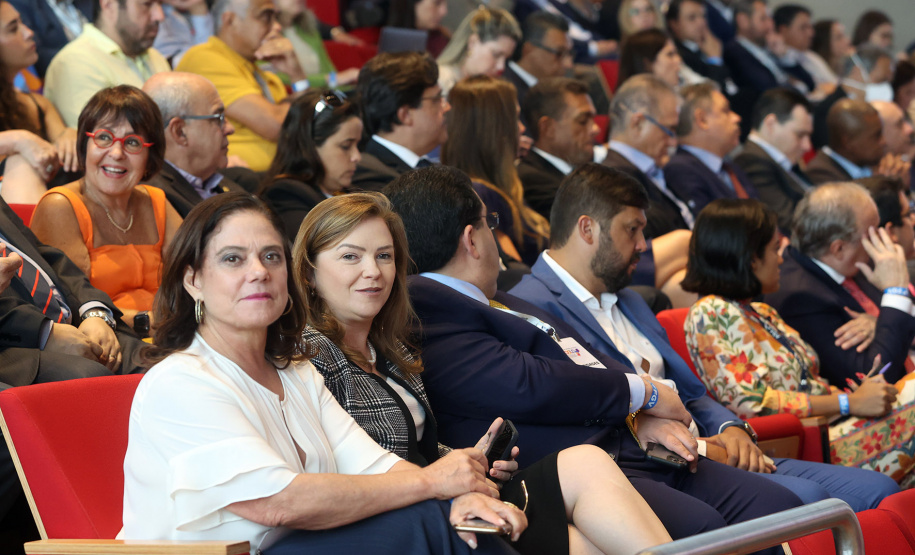 Paraná troca experiências com Sul e Sudeste e articula soluções regionais em diversas áreas