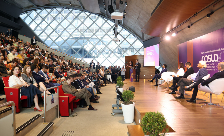 Paraná troca experiências com Sul e Sudeste e articula soluções regionais em diversas áreas