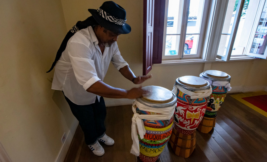 O Museu da Imagem e do Som do Paraná (MIS-PR) será palco de uma celebração única nesta terça-feira, 21 de março, em homenagem ao Dia das Tradições das Raízes de Matrizes Africanas e Nações do Candomblé