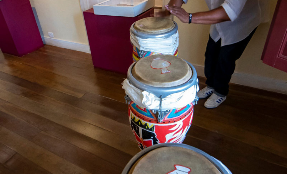 O Museu da Imagem e do Som do Paraná (MIS-PR) será palco de uma celebração única nesta terça-feira, 21 de março, em homenagem ao Dia das Tradições das Raízes de Matrizes Africanas e Nações do Candomblé