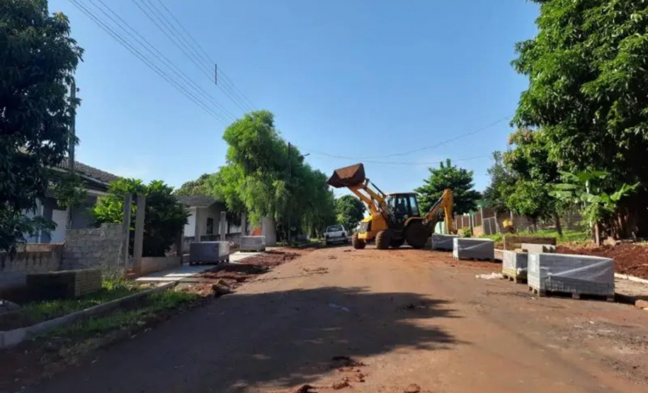 Governo libera R$ 19,2 milhões e viabiliza obras e aquisições em oito municípios
