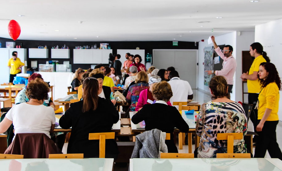 Museu Oscar Niemeyer realiza a primeira edição 2023 do MON na Escola