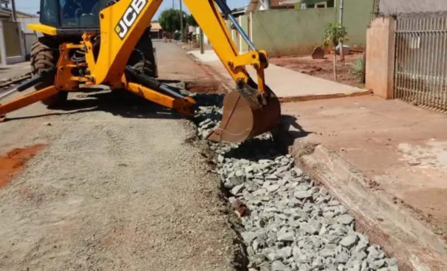 Obras em andamento realizadas em Bela Vista do Paraíso com recursos do Governo do Estado