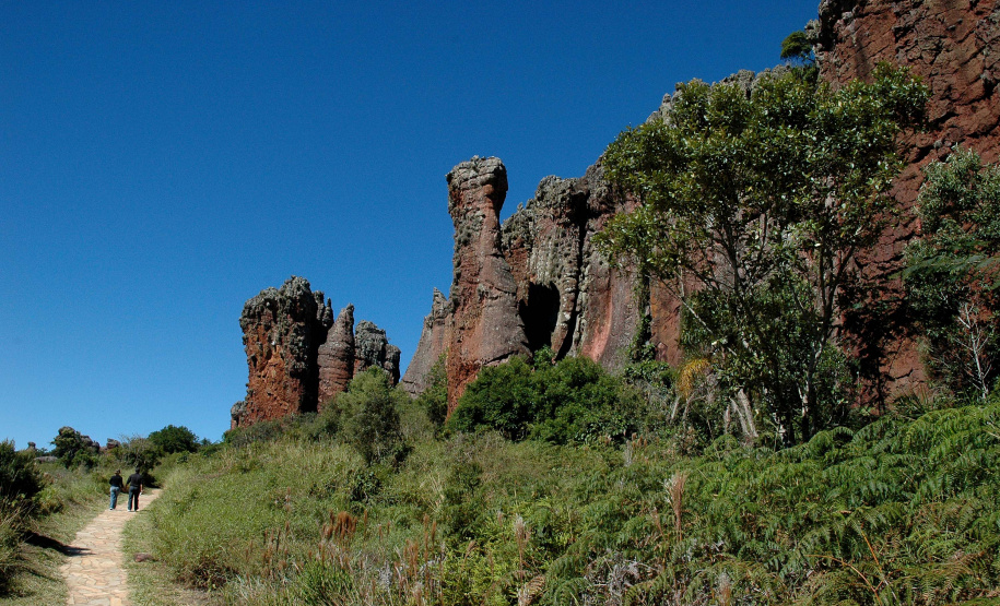Turismo se aproxima dos níveis pré-pandemia no Paraná, aponta levantamento da Setu