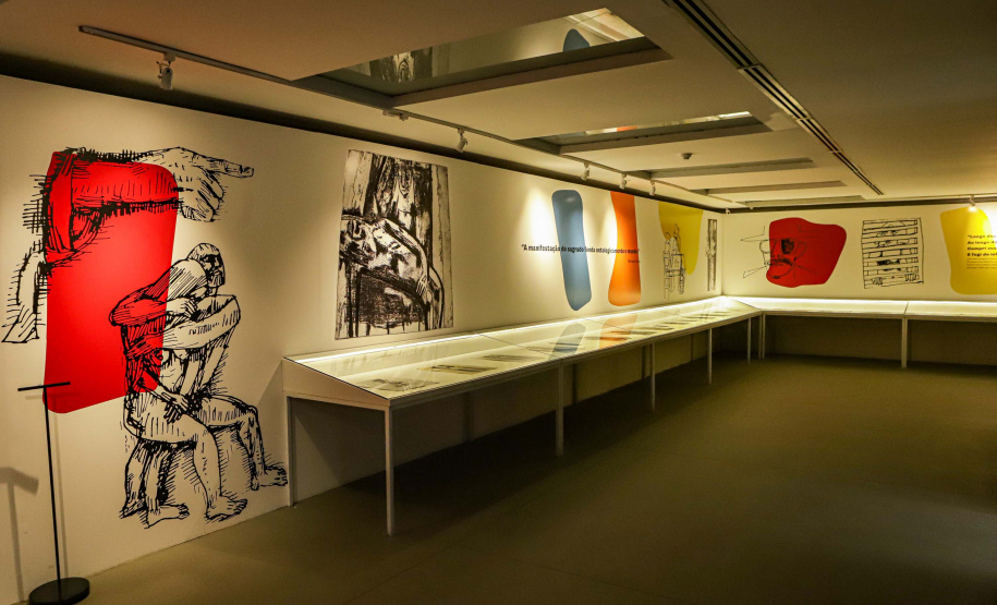 MON comemora 29 de março com palestra e visita à exposição do Poty