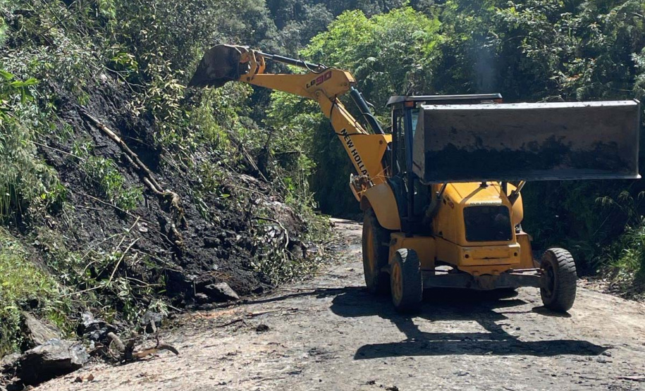 Serviços na PR-090 já iniciaram e devem ser concluídos na próxima semana