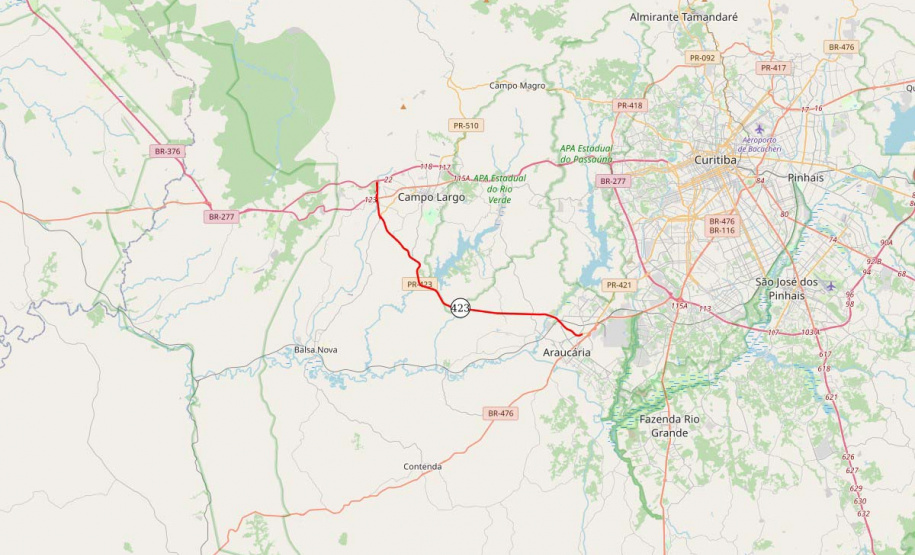 DERPR reforça segurança de rodovia na RMC com defensas anti-impacto