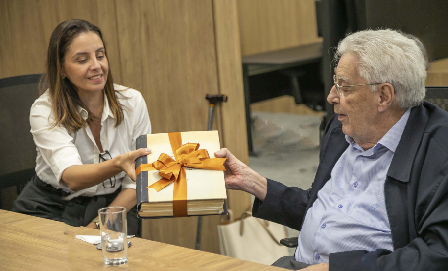 Referência em engenharia hidráulica, Nelson Pinto doa acervo de projetos à Copel