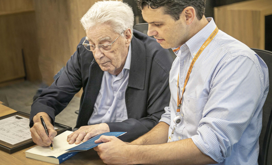 Referência em engenharia hidráulica, Nelson Pinto doa acervo de projetos à Copel